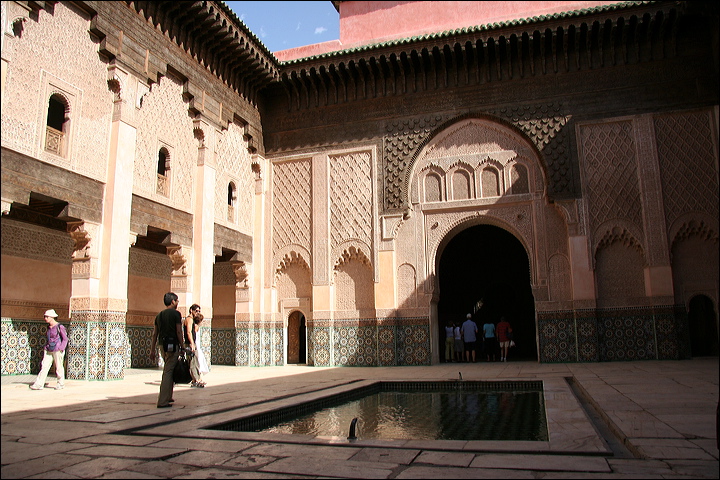 2420-marrakech-medersa_ben_youssef.jpg