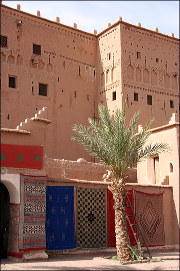 1890-kasbah_di_taourirt.jpg